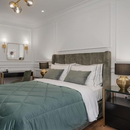 Praxitelous Luxury Suites Athena Ruang foto