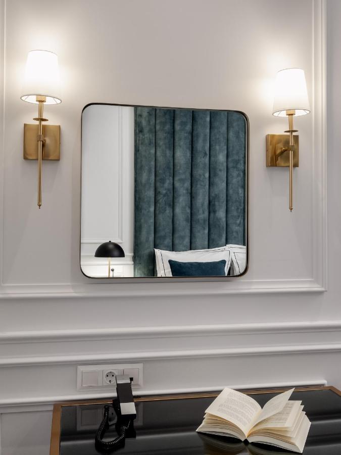 Praxitelous Luxury Suites Athena Bagian luar foto