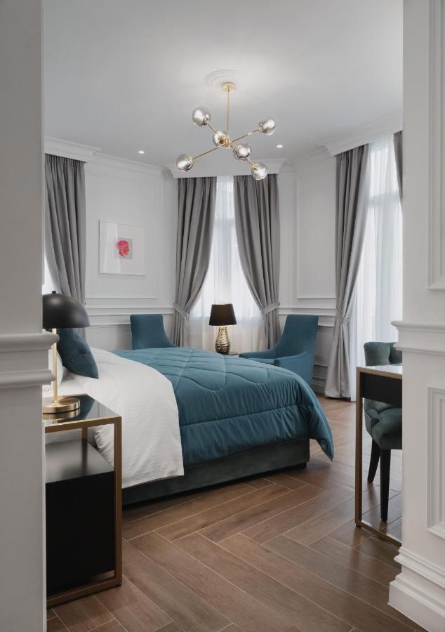 Praxitelous Luxury Suites Athena Bagian luar foto